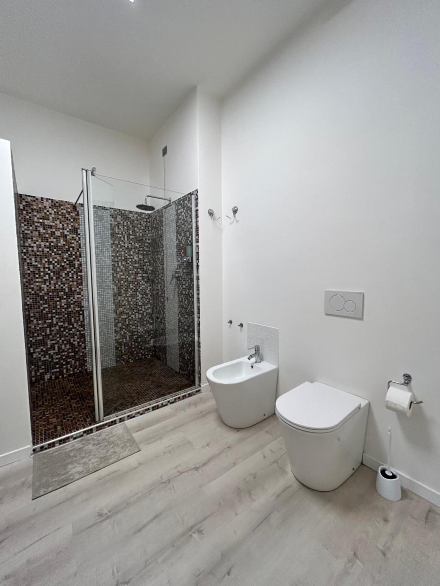 Tezone Seven Apartments Werona Zewnętrze zdjęcie